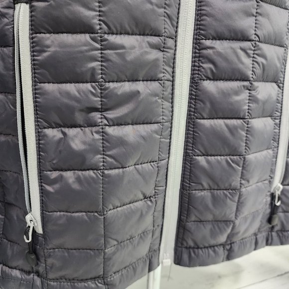 L. Donkey Andy Lightweight, Warm Insulated Puffer-Style Jacket with Full Zip - Picture 7 of 16